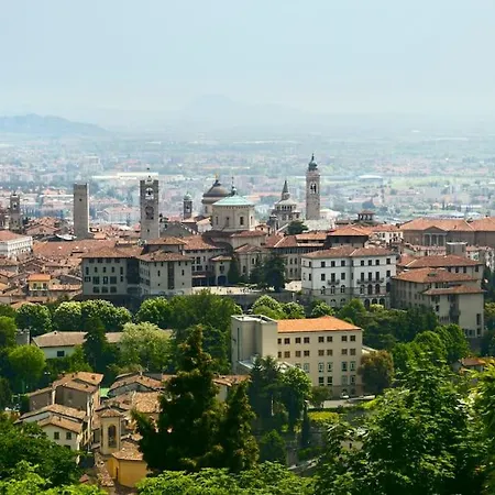 Luxury Charm Centro Apartman *