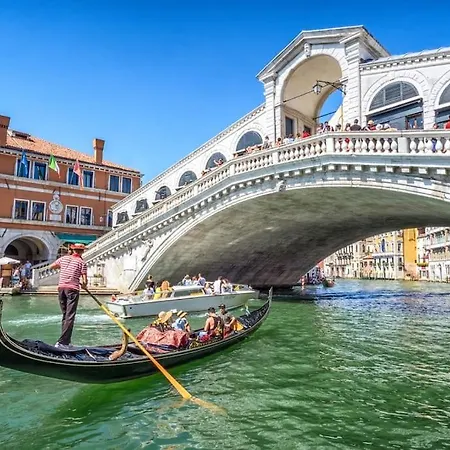 Luxury Charm Centro Bergamo